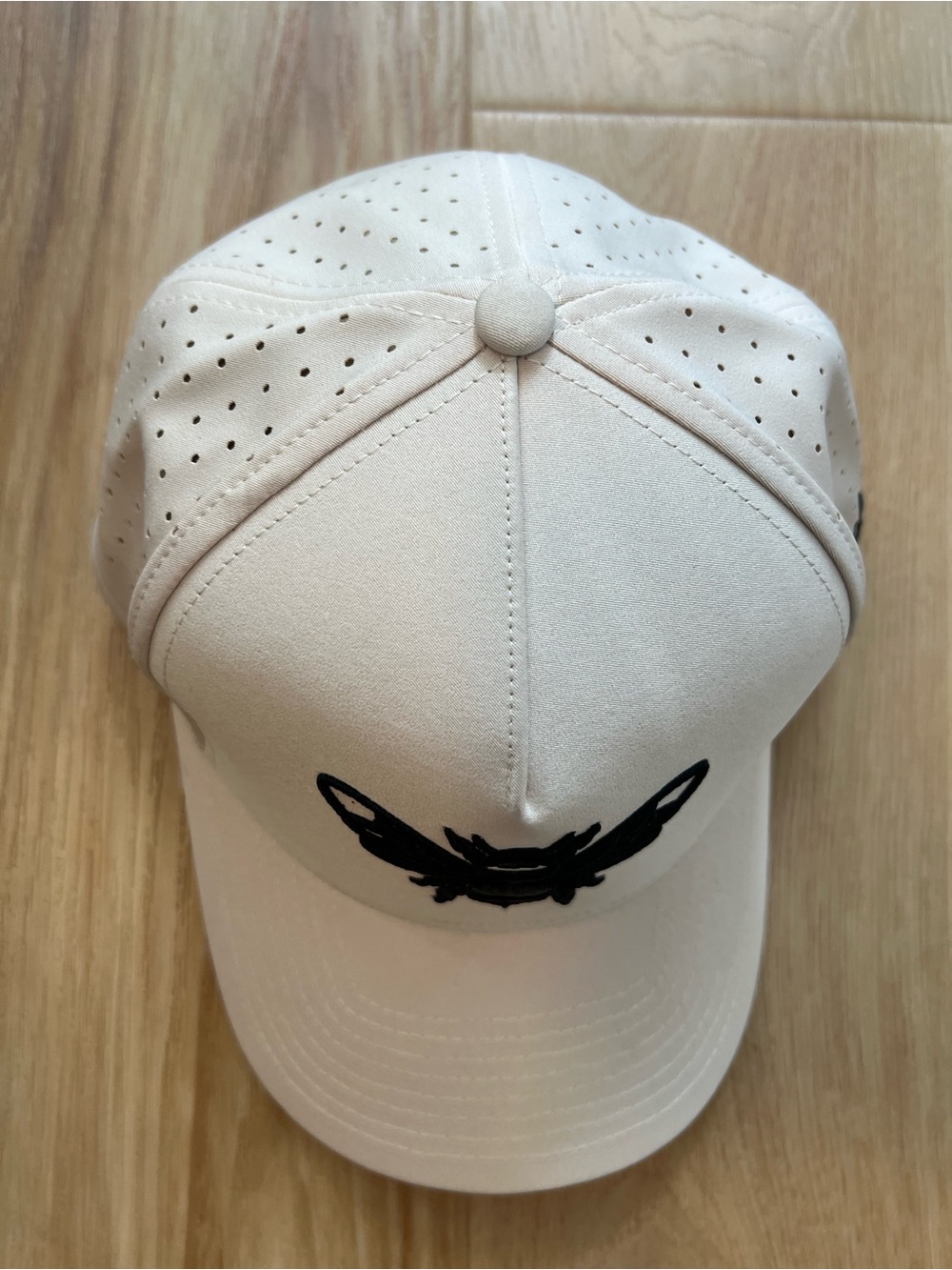 Waggle Buzzin' Golf Hat Cream Cap with Black Logo - Picture 2 of 5